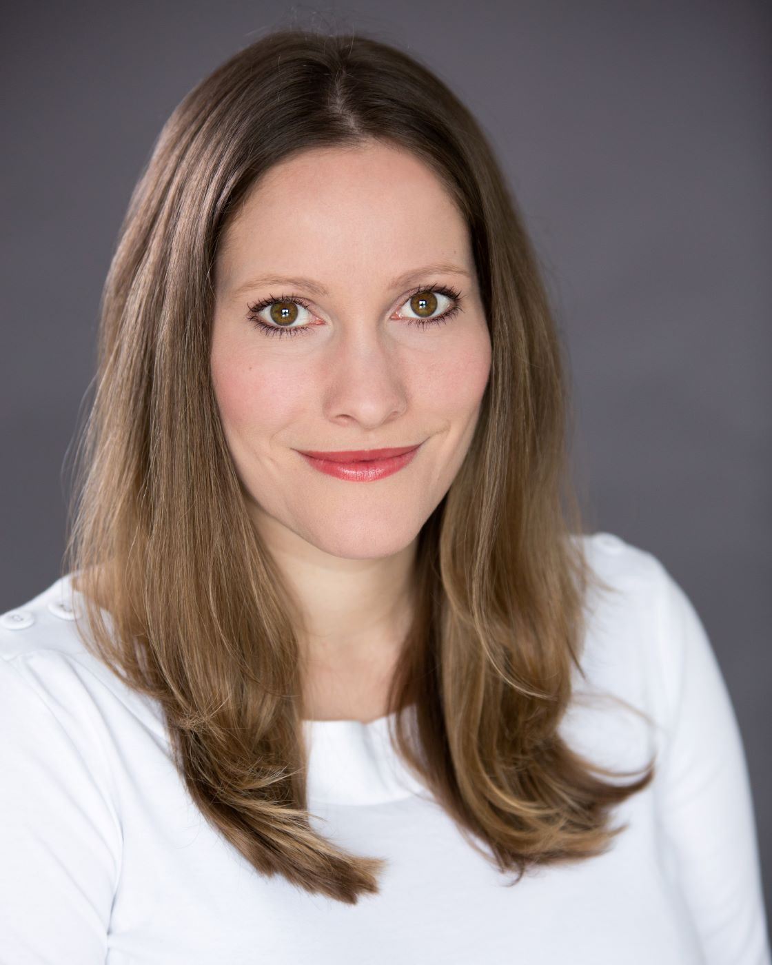 Head and shoulders portrait of Laura Bates